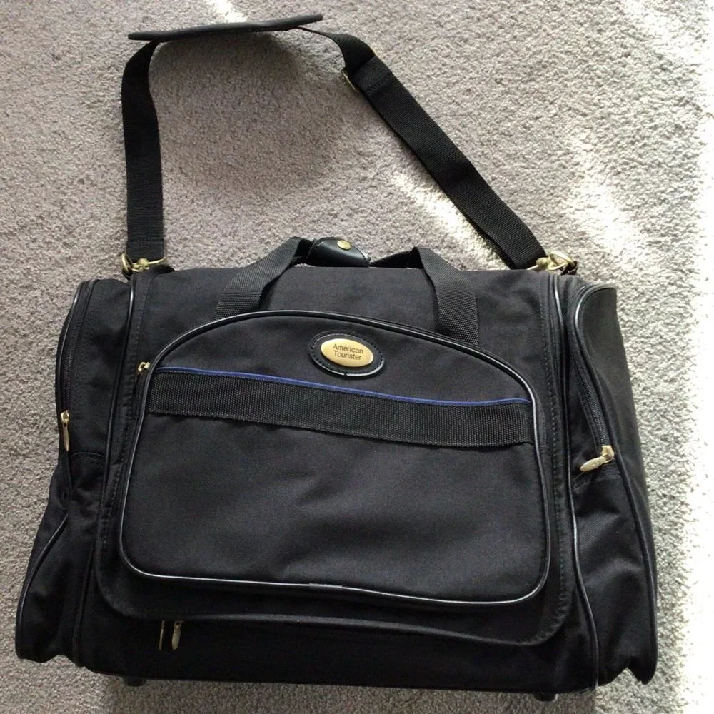 American Tourister - Black Canvas Travel Bag - Picture 2 of 15